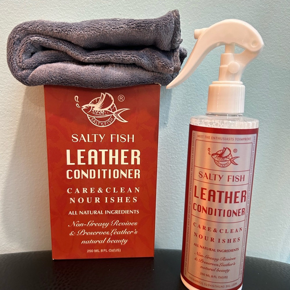 Leather conditioner